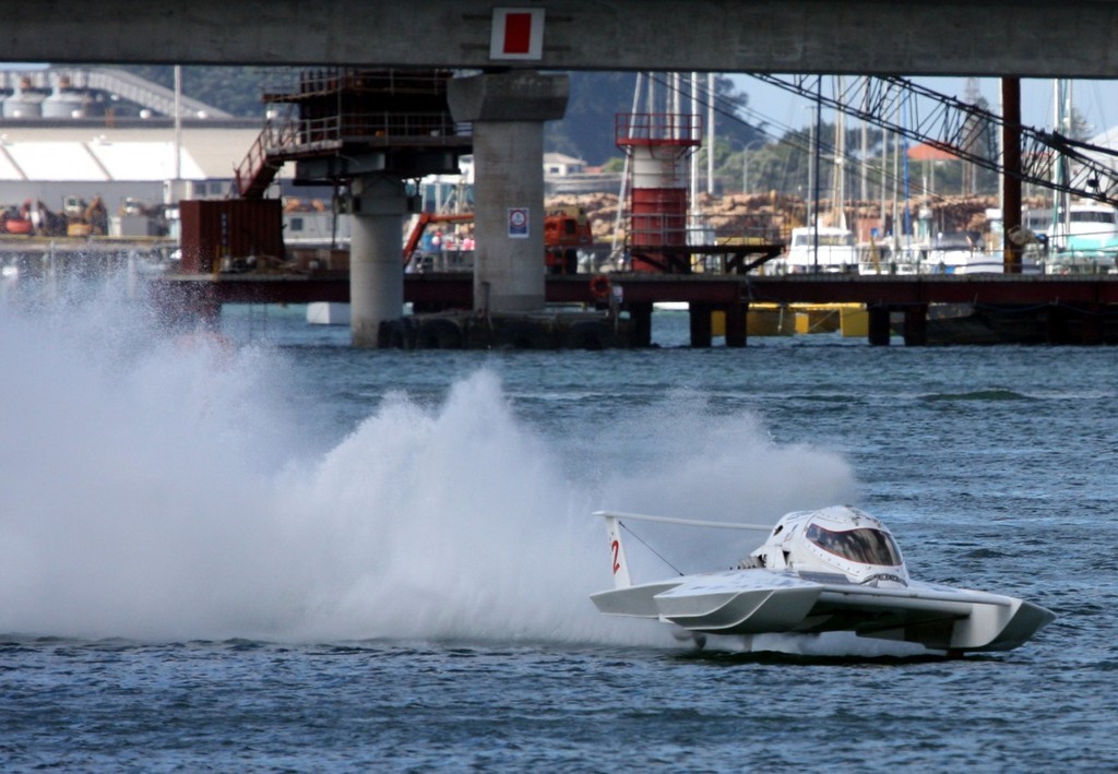 David Alexander Annihilator 2 - Tauranga Race Weekend Jan 17-18 2009  © New Zealand Hydroplane Drivers Club .Phillip Hoskyn http://www.nzgrandprixhydroplane.com